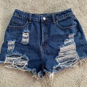 High waisted Shein ripped jeans